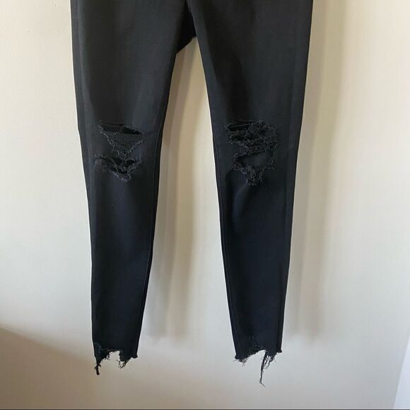 American Eagle-Hi Rise Black Distressed Jeggings (Size:6) - Picture 8 of 12